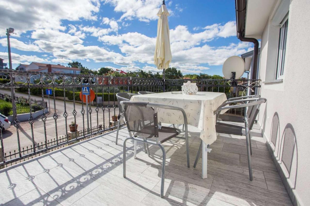 Apartamento App Rosi Poreč Exterior foto
