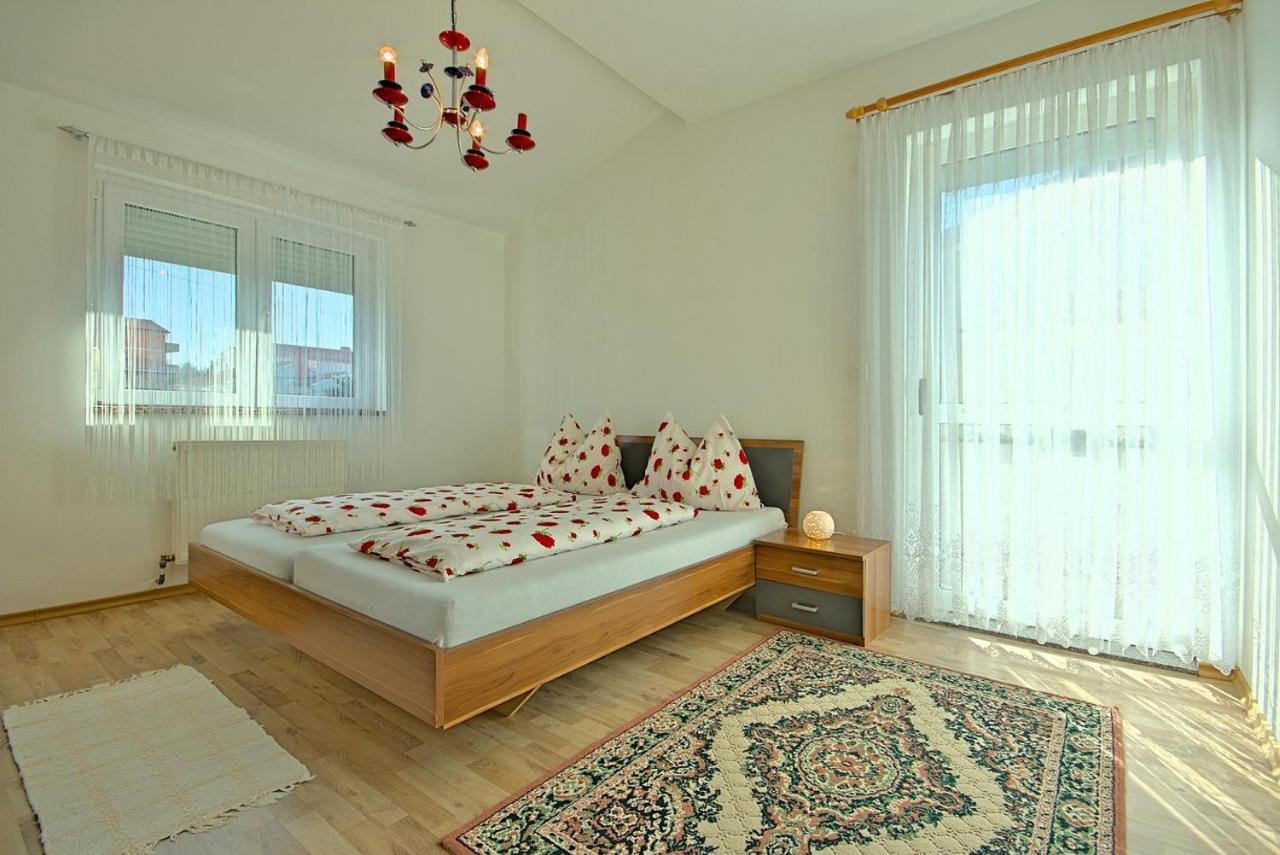 Apartamento App Rosi Poreč Exterior foto