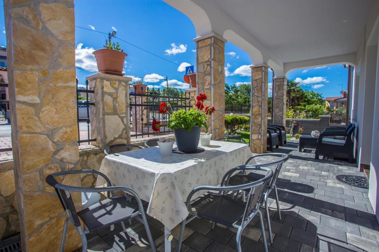 Apartamento App Rosi Poreč Exterior foto